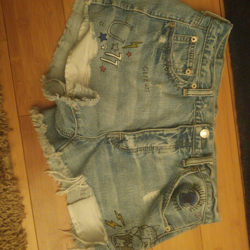 American eagle booty shorts